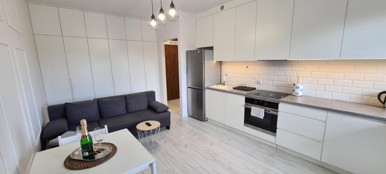 44 - Apartamenty Siedlce - Nowy Apartament W Centrum Przy Ul Czerwonego Krzyza Ngoại thất bức ảnh