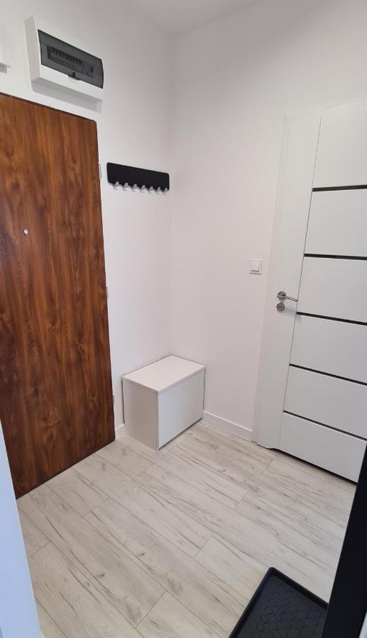 44 - Apartamenty Siedlce - Nowy Apartament W Centrum Przy Ul Czerwonego Krzyza Ngoại thất bức ảnh